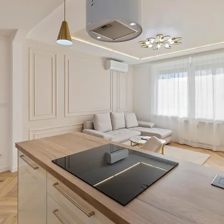 Elegant 1br With Ac *