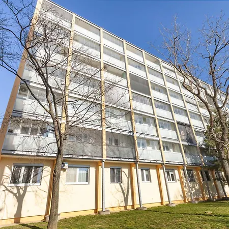 Apartment Elegant 1br With Ac