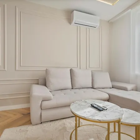Elegant 1br With Ac Apartament